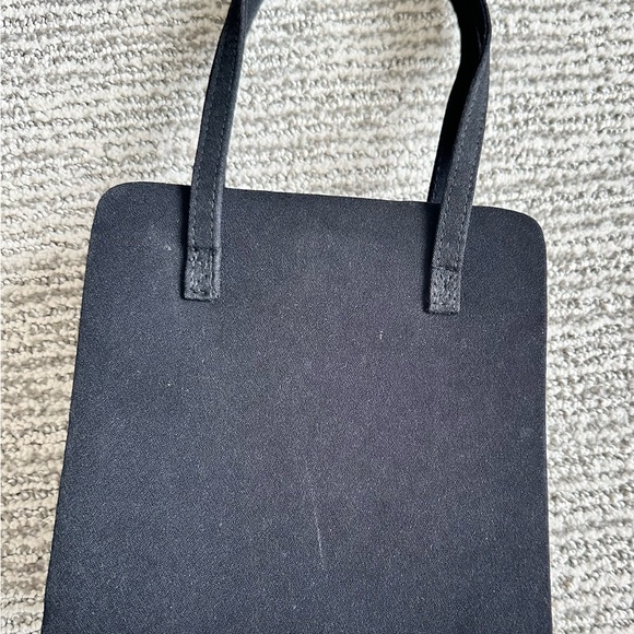 Vanessa classic bow front evening bag - Picture 3 of 5